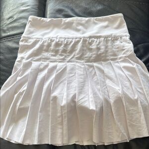 White Pleated Women’s Tennis Skirt XS
